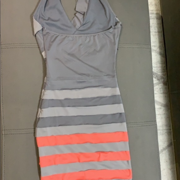 Halter style mini dress - Picture 2 of 3